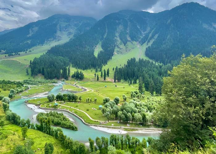 travel agent in Srinagar